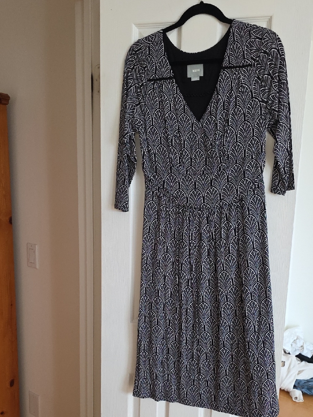 Anthropologie Maeve Black and White Printed Long-Sleeve V-Neck Dress